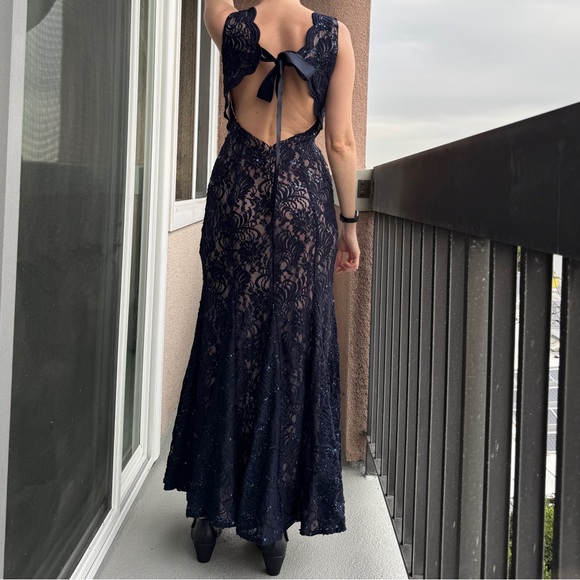 Nightway evening gown dress - Picture 8 of 10